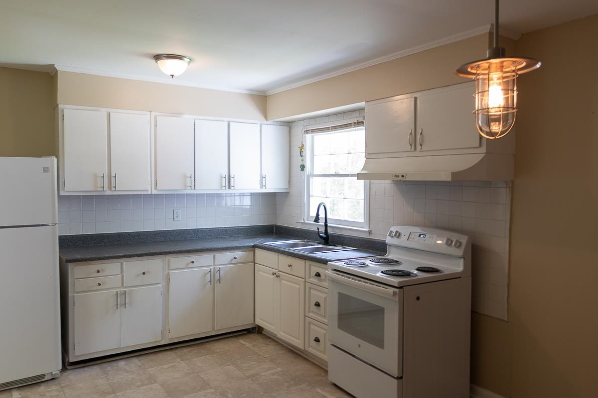 4914 Brentwood Road Durham, NC 27713 - Photo 4 of 11 Photo 4
