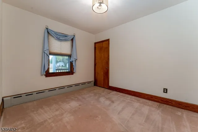 $319,900 | 700 Avenue A, Phillipsburg, NJ 08865