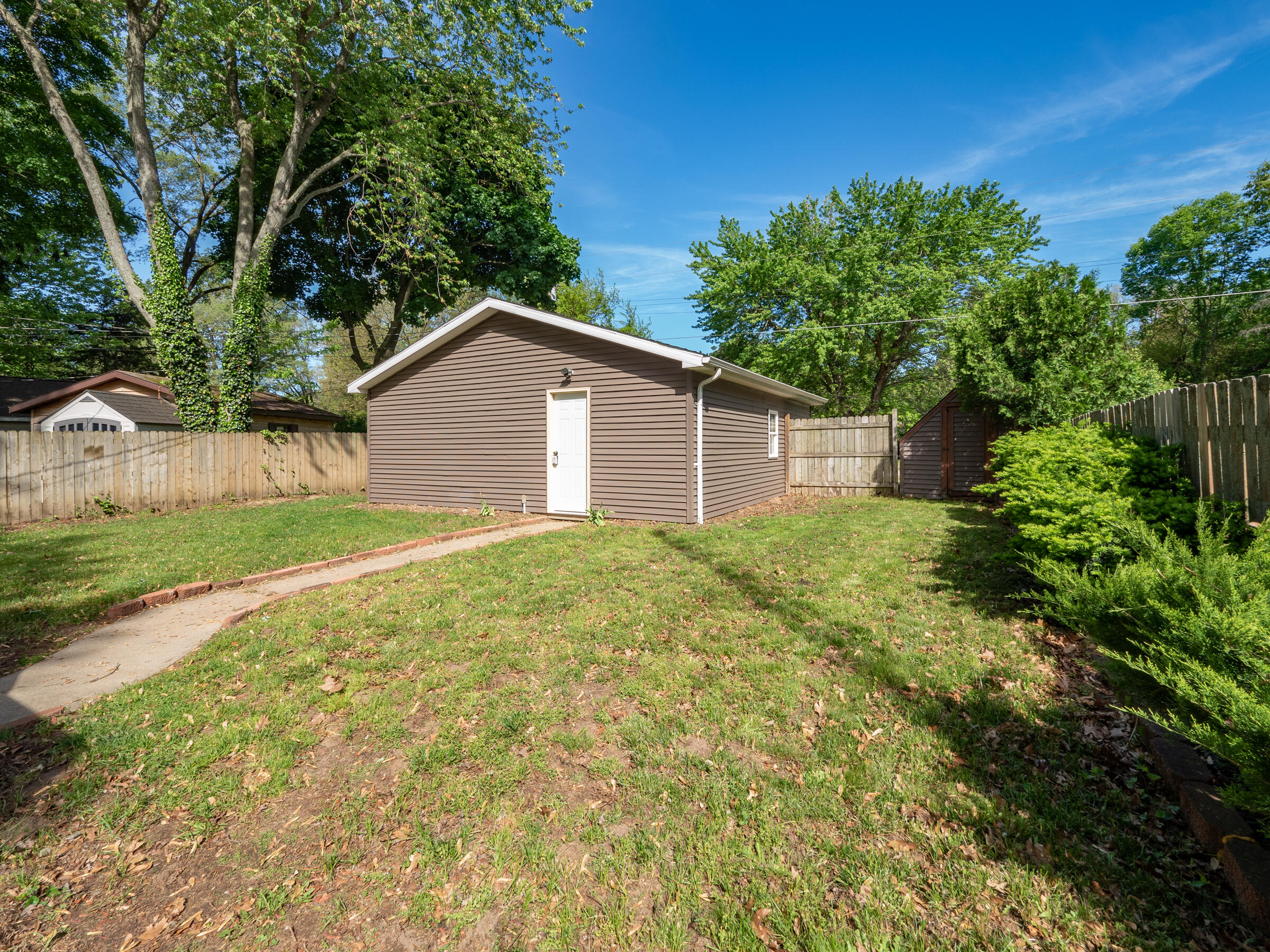 18859 Riverview Drive Three Rivers, MI 49093 - Photo 22 of 41 18859 Riverview Drive-120