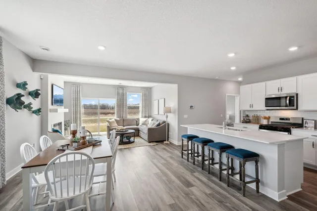 $500,000 | 6646 208th Street West, Farmington, MN 55024