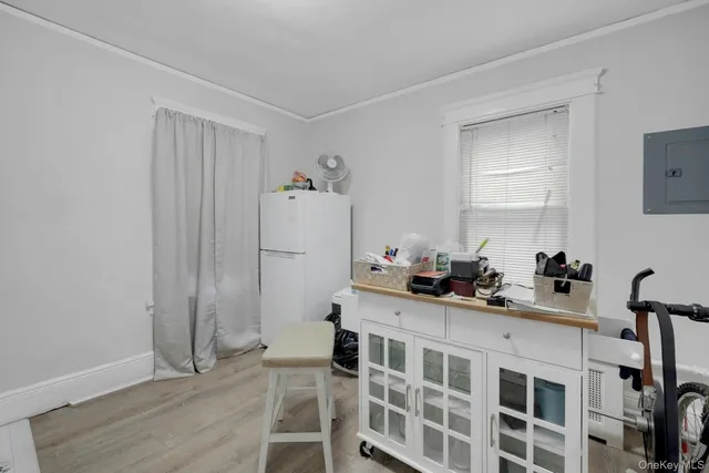 $700,000 | 10 Everett Street, New Rochelle, NY 10801