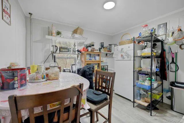 $700,000 | 10 Everett Street, New Rochelle, NY 10801