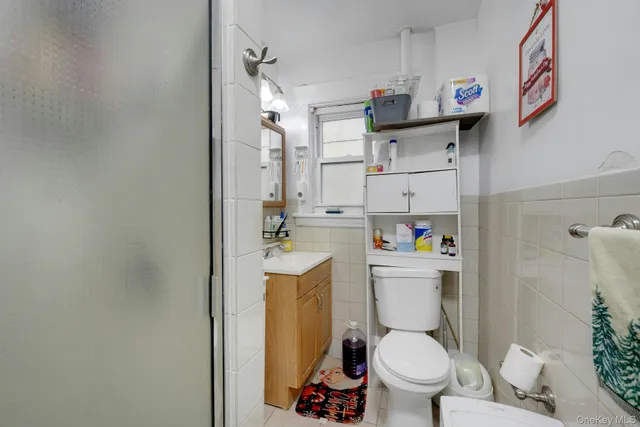 $700,000 | 10 Everett Street, New Rochelle, NY 10801