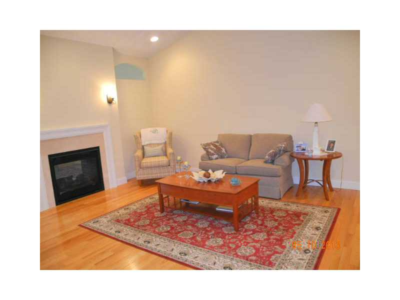 113 Whispering Pine Way, Unit 114 Exeter, RI 02822 - Photo 2 of 15 Living Room.
