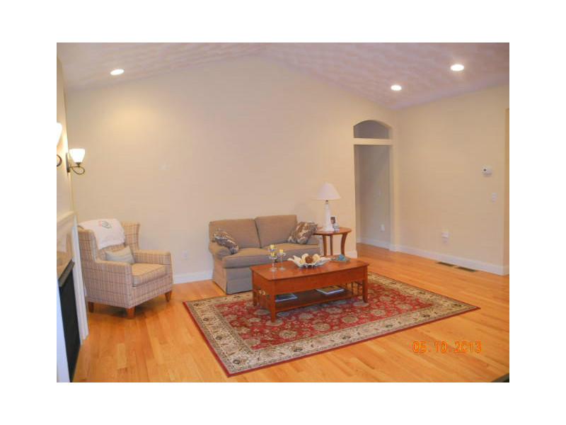 113 Whispering Pine Way, Unit 114 Exeter, RI 02822 - Photo 3 of 15 Living Room.