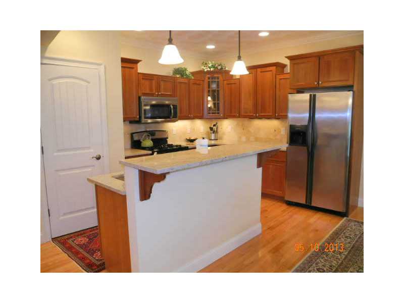 113 Whispering Pine Way, Unit 114 Exeter, RI 02822 - Photo 6 of 15 Kitchen.