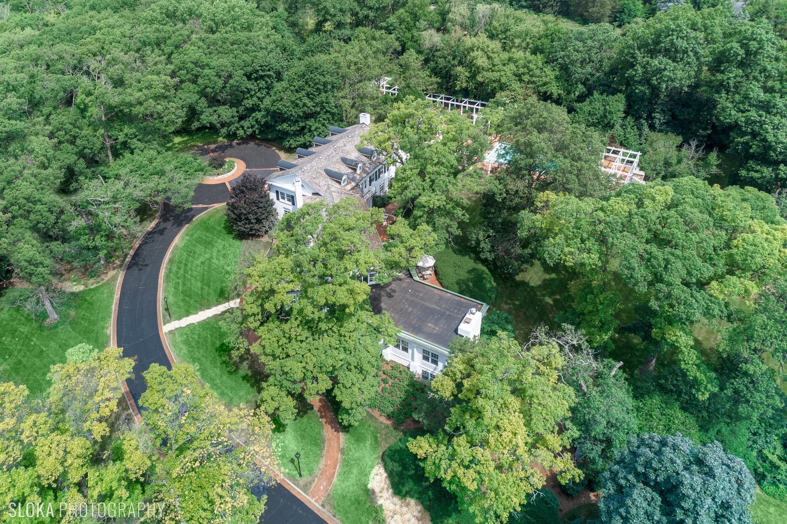 5 West County Line Road Barrington Hills, IL 60010 - Photo 61 of 77 an aerial view of a house with outdoor space and street view