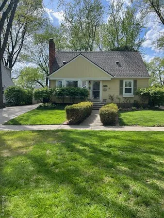 $339,900 | 3633 Robina Avenue, Berkley, MI 48072