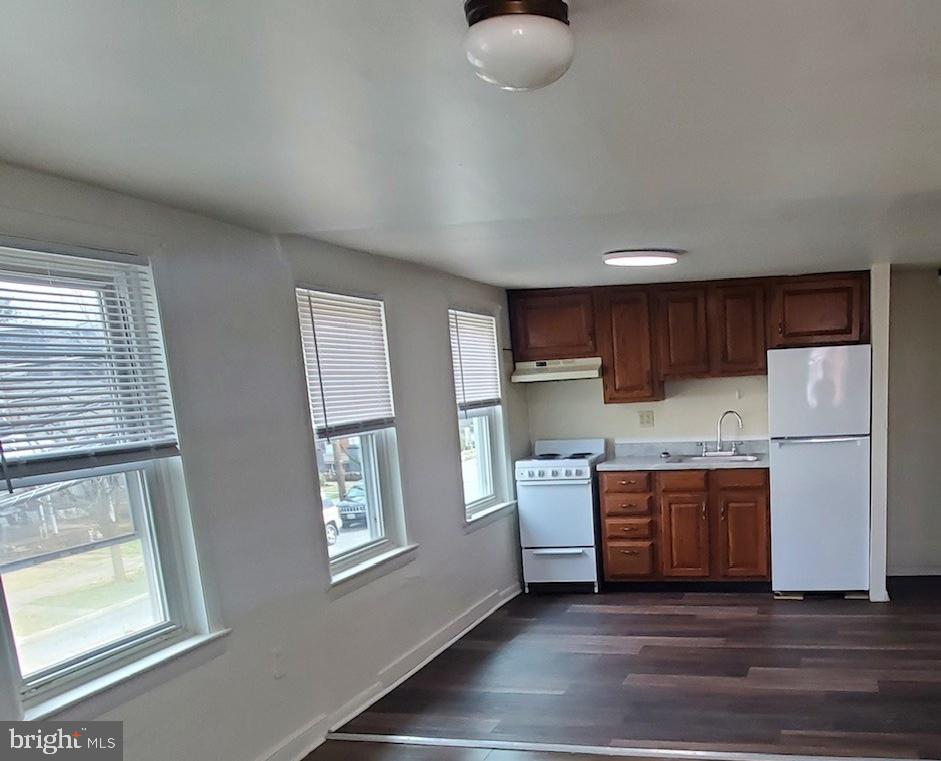 90 South Main Street Dover, PA 17315 - Photo 4 of 4