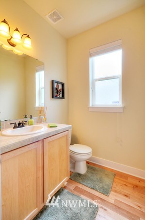 5015 Northeast 25th Street Renton, WA 98059 - Photo 11 of 18 Gallery Image 11