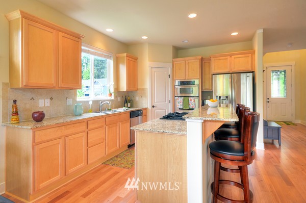 5015 Northeast 25th Street Renton, WA 98059 - Photo 9 of 18 Gallery Image 9