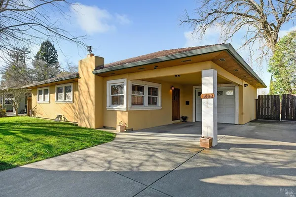 $799,000 | 1498 Sierra Avenue, Napa, CA 94558