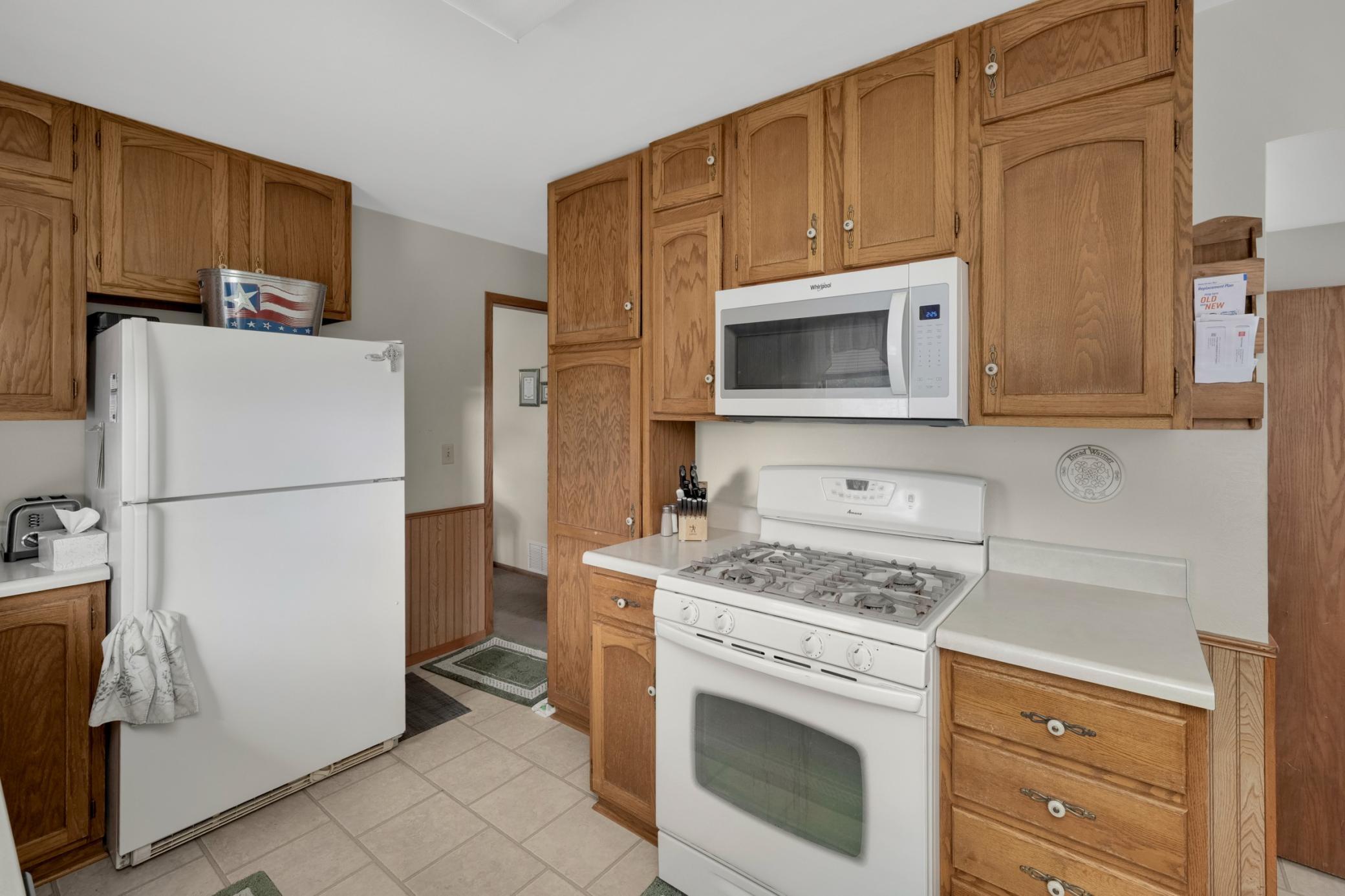 5323 6th Street Northeast Fridley, MN 55421 - Photo 5 of 11