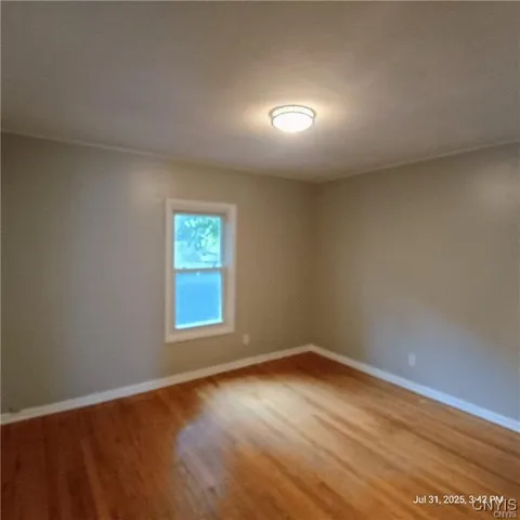 $2,200 | 227 Hixson Avenue, Syracuse, NY 13206