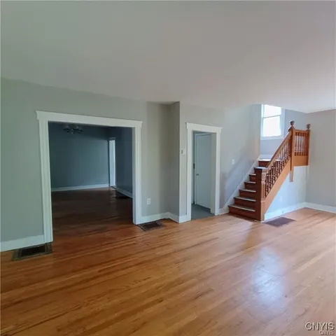 $2,200 | 227 Hixson Avenue, Syracuse, NY 13206