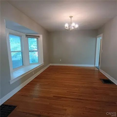 $2,200 | 227 Hixson Avenue, Syracuse, NY 13206