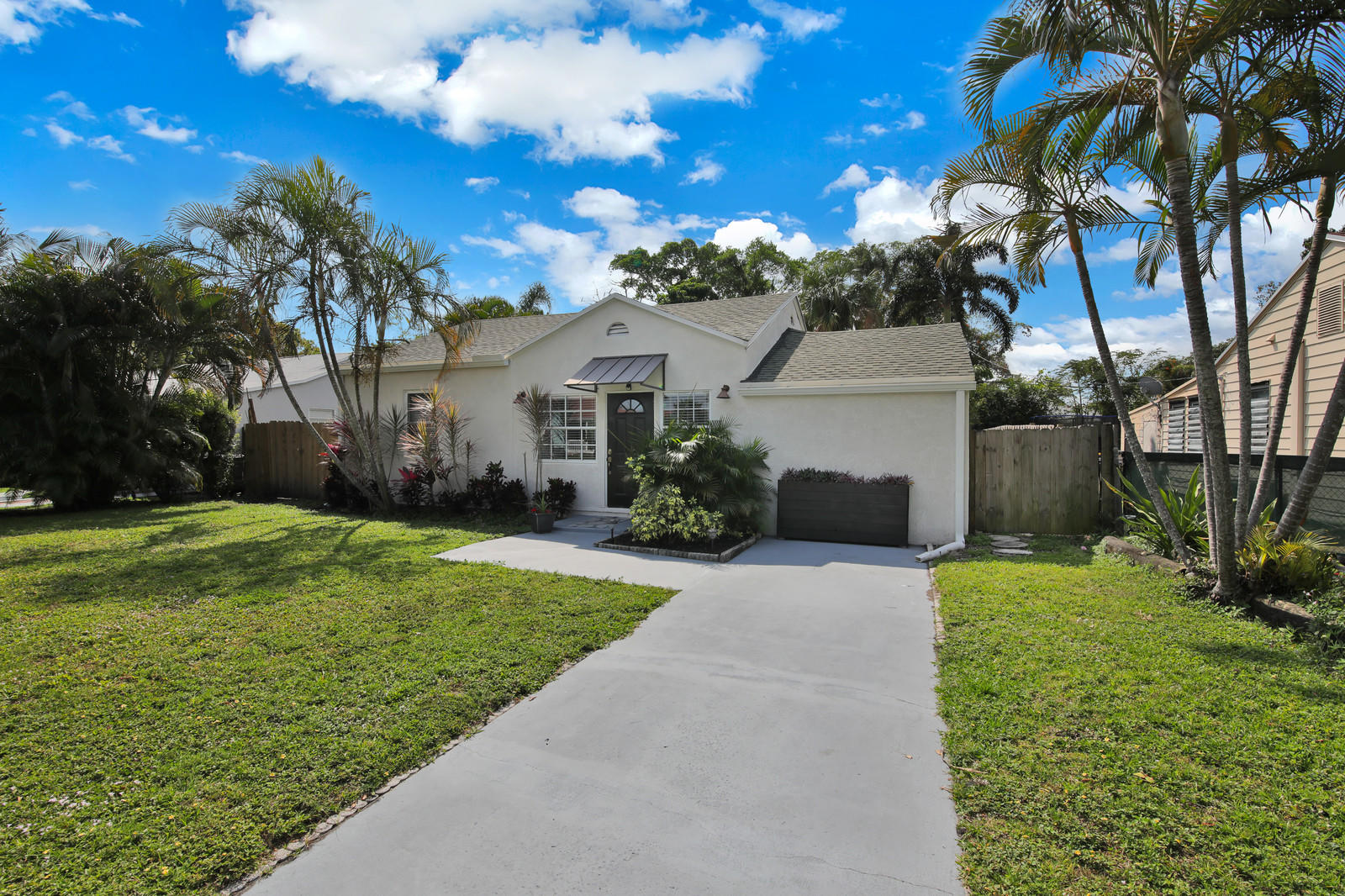 830 Hampton Road West Palm Beach, FL 33405 - Photo 3 of 27 03_Image_3_mls