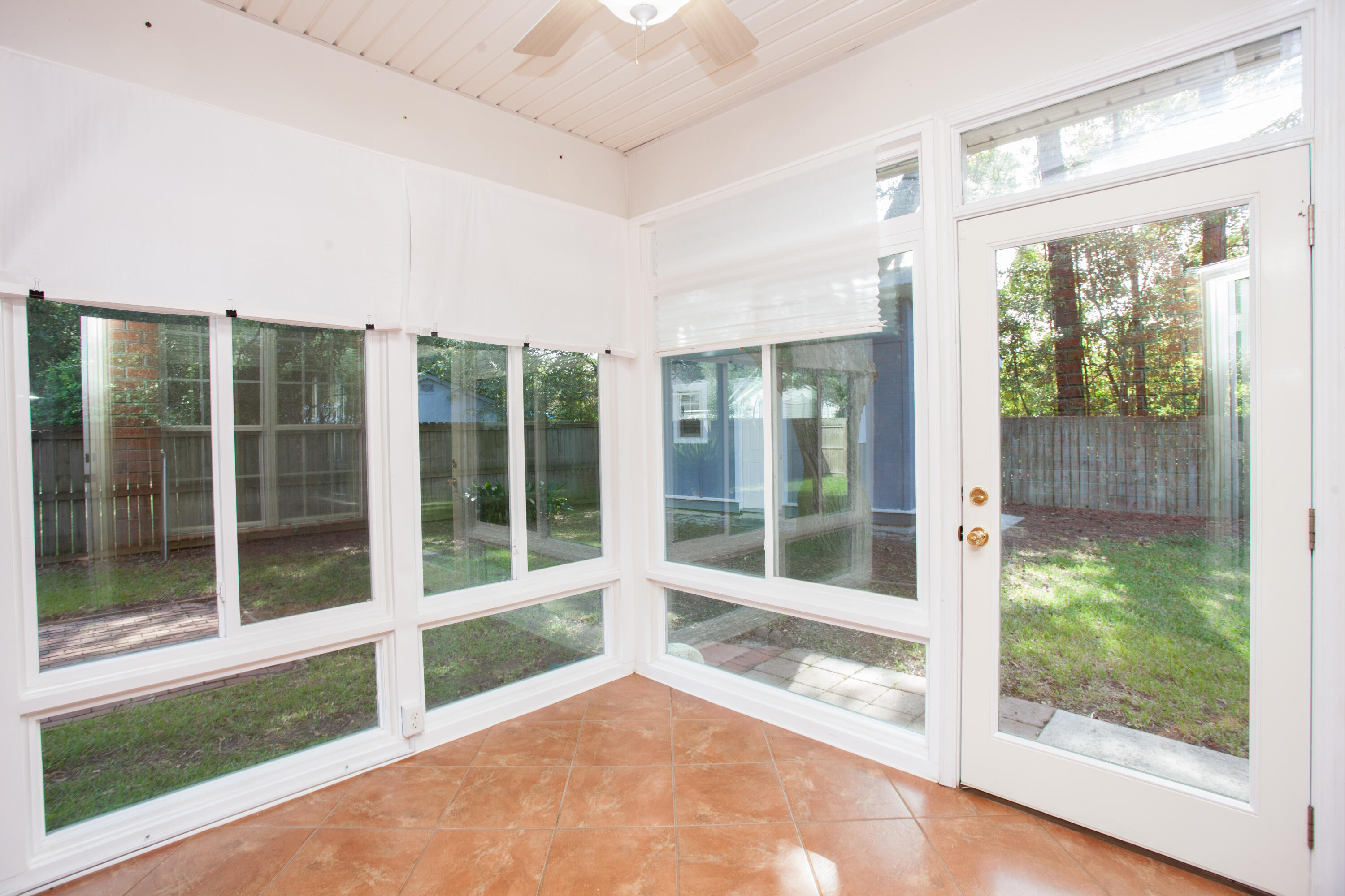 1587 Wakendaw Road Mount Pleasant, SC 29464 - Photo 11 of 35 1587Wakendaw-27