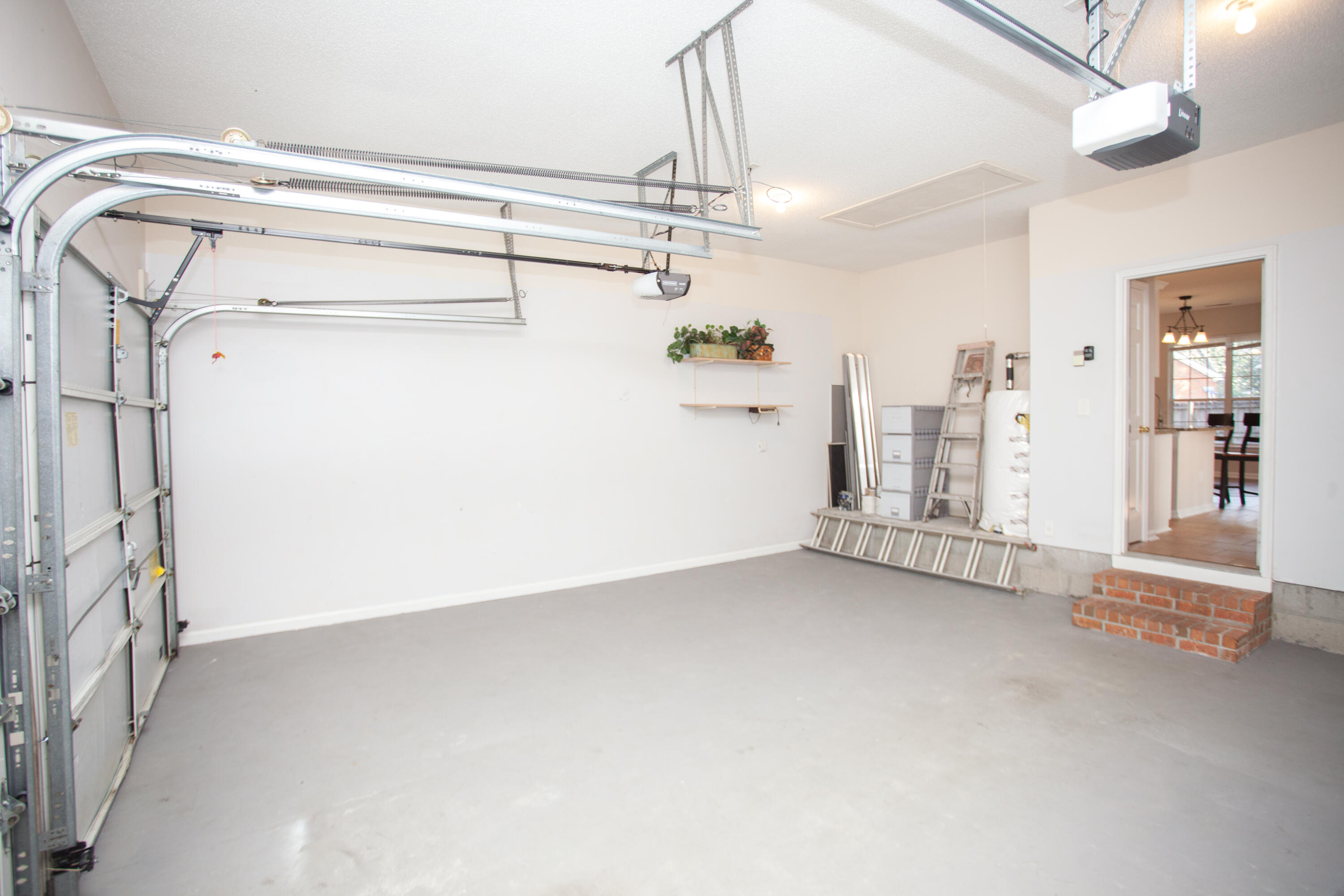 1587 Wakendaw Road Mount Pleasant, SC 29464 - Photo 12 of 35 1587Wakendaw-36