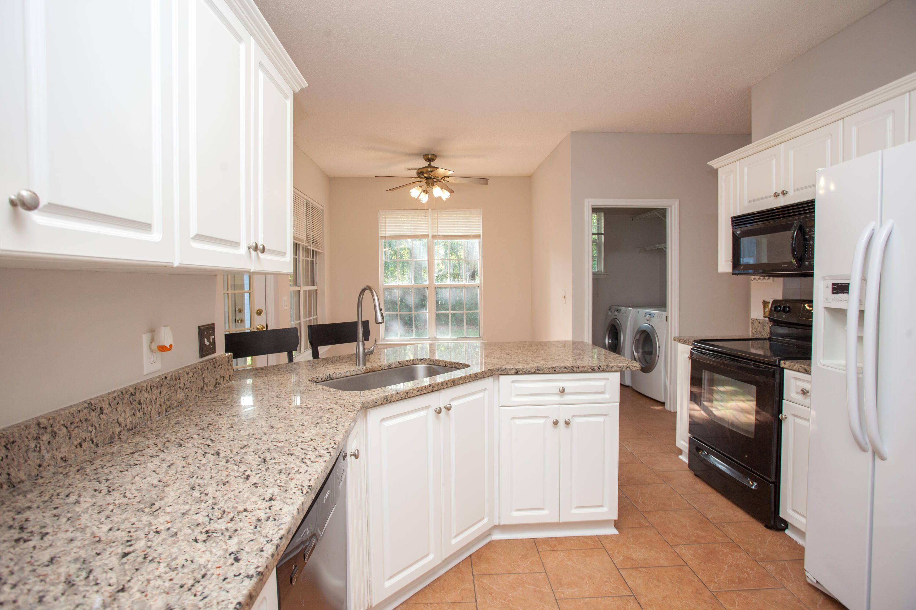 1587 Wakendaw Road Mount Pleasant, SC 29464 - Photo 26 of 35 1587Wakendaw-30