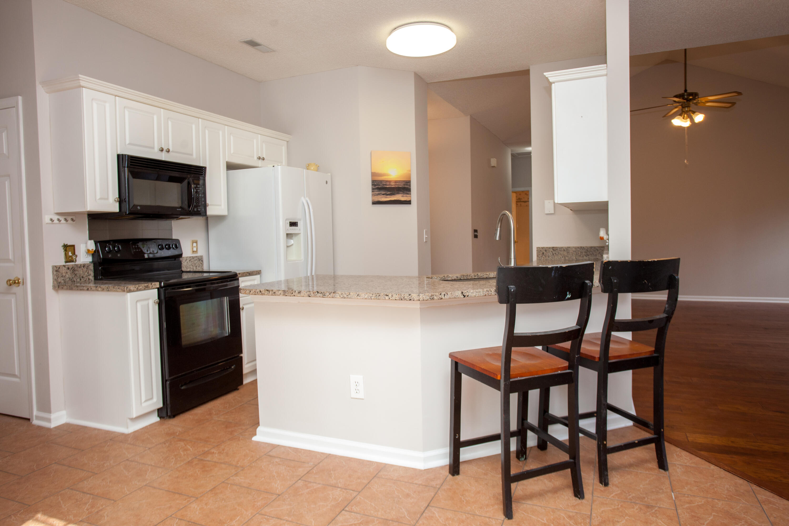 1587 Wakendaw Road Mount Pleasant, SC 29464 - Photo 27 of 35 1587Wakendaw-32