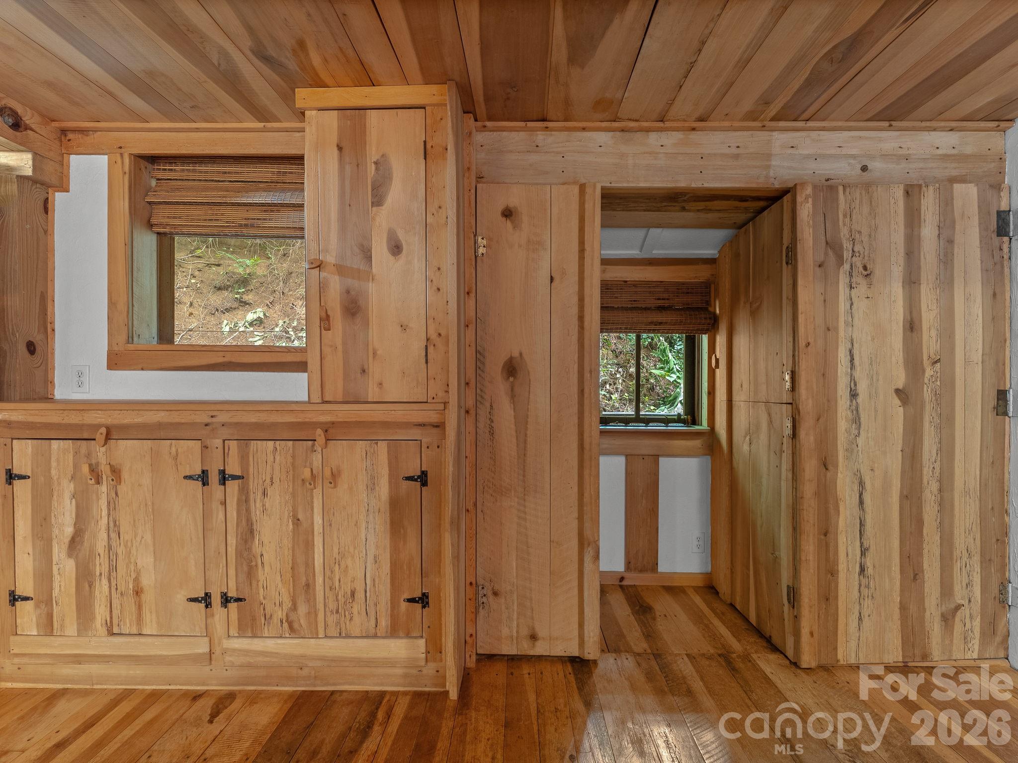 1051 Frost Road Saluda, NC 28773 - Photo 11 of 23 Gallery Image 11