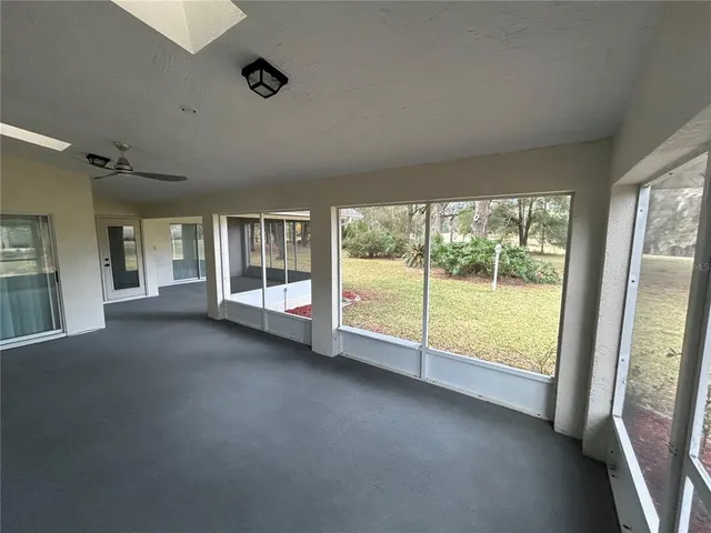 $2,300 | 8448 Southwest 196th Avenue Road, Dunnellon, FL 34432