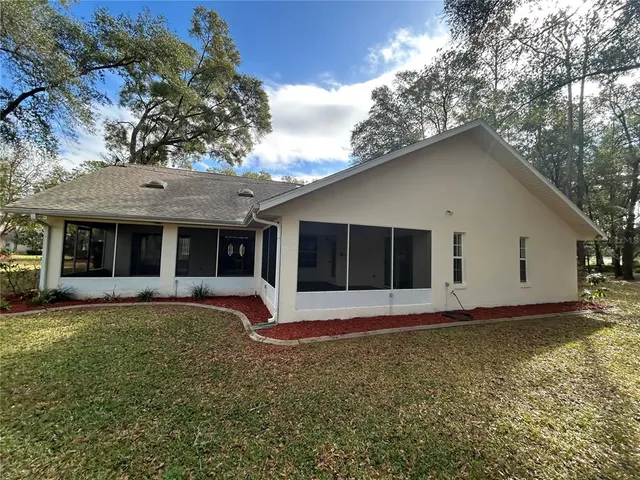 $2,300 | 8448 Southwest 196th Avenue Road, Dunnellon, FL 34432