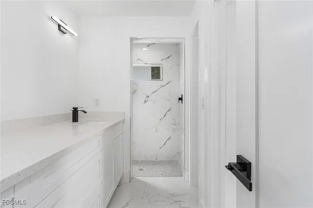 $1,950 | 2505 39th Street Southwest, Lehigh Acres, FL 33976