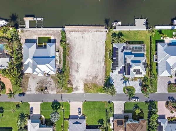 $1,550,000 | 8531 Southeast Driftwood Street, Hobe Sound, FL 33455
