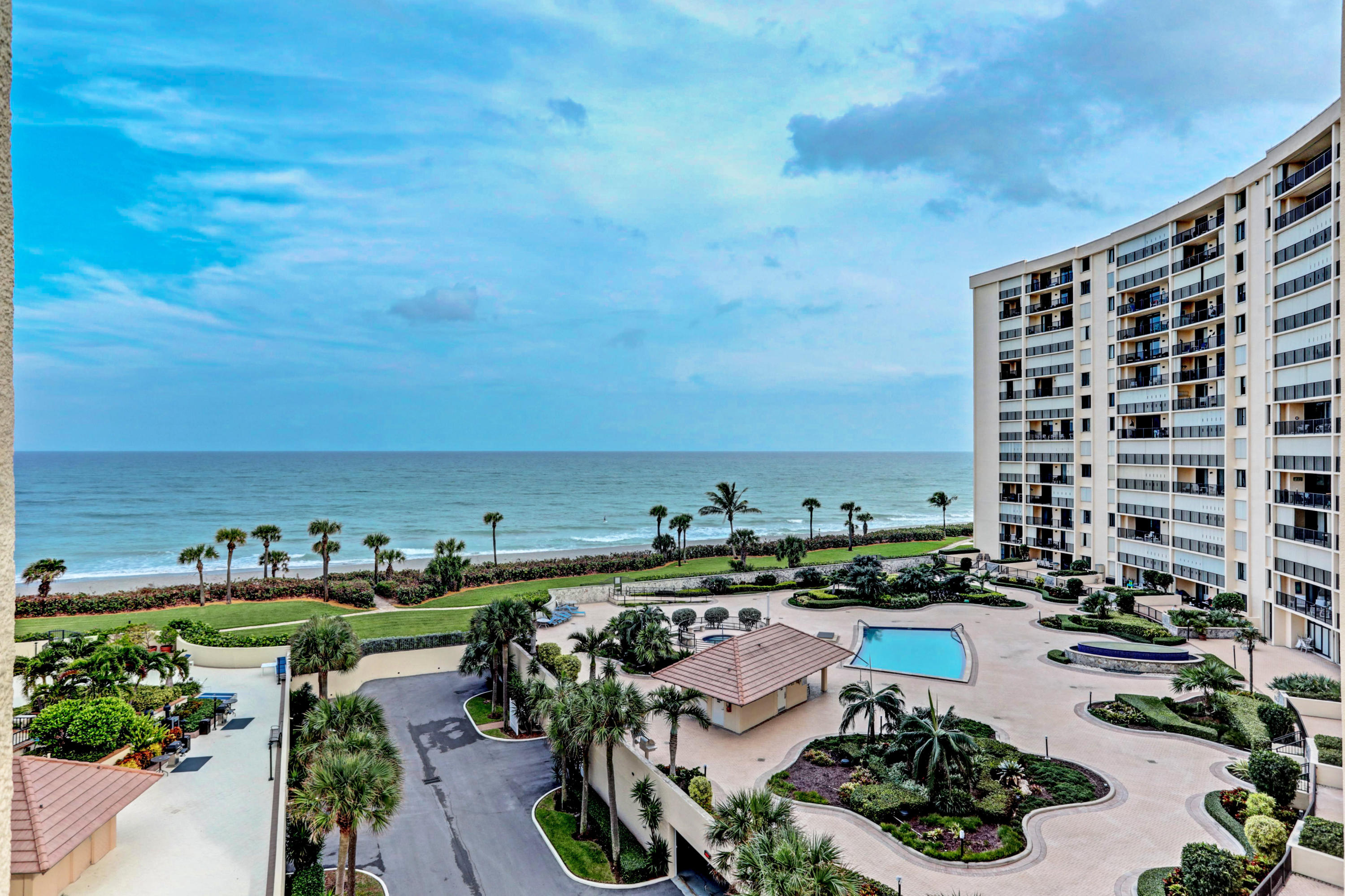 400 Ocean Trail Way, Unit 610 Jupiter, FL 33477 - Photo 20 of 32 Building