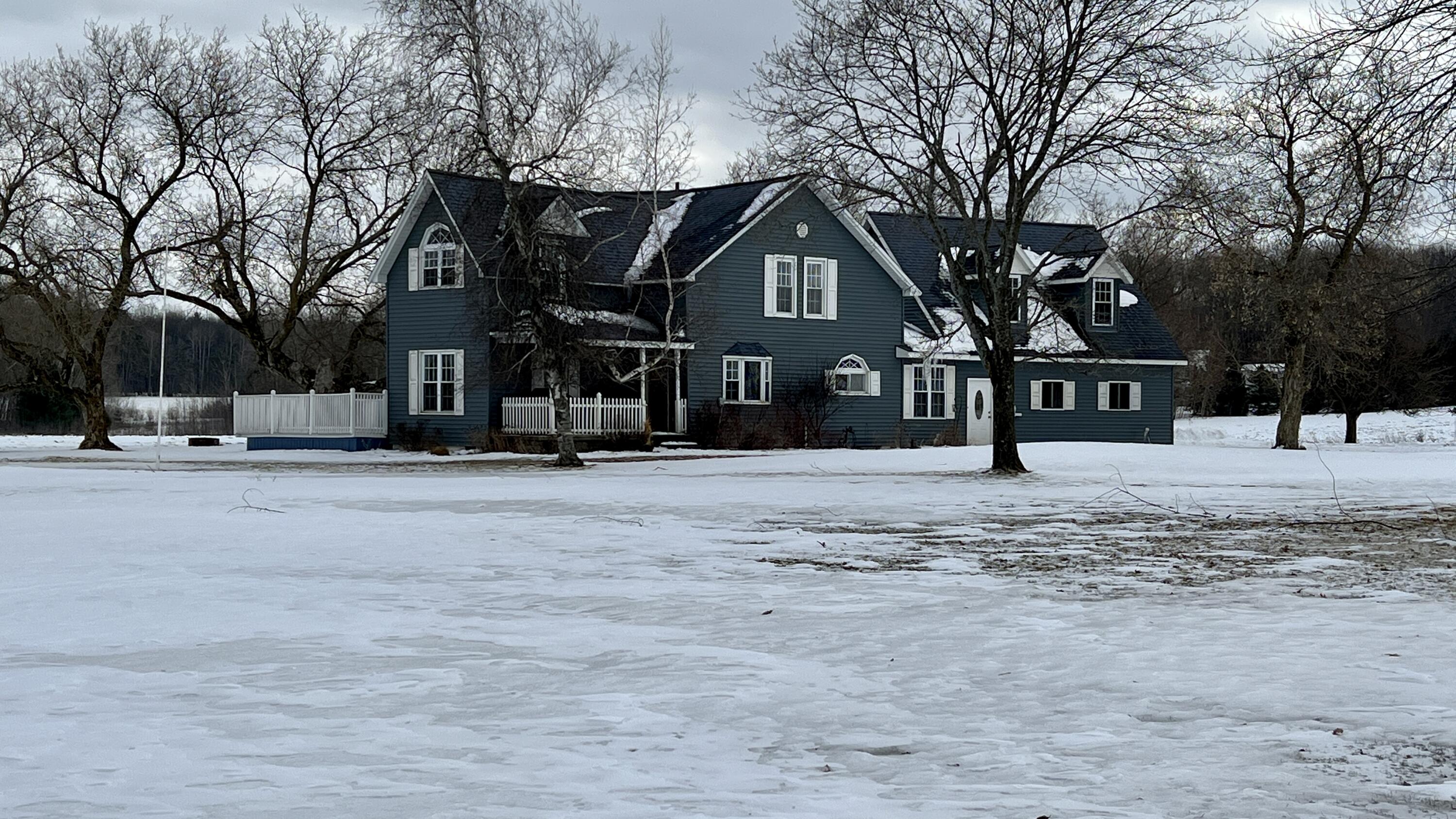 8045 South 39 Road Cadillac, MI 49601 - Photo 3 of 52 Greg Bosscher (42)