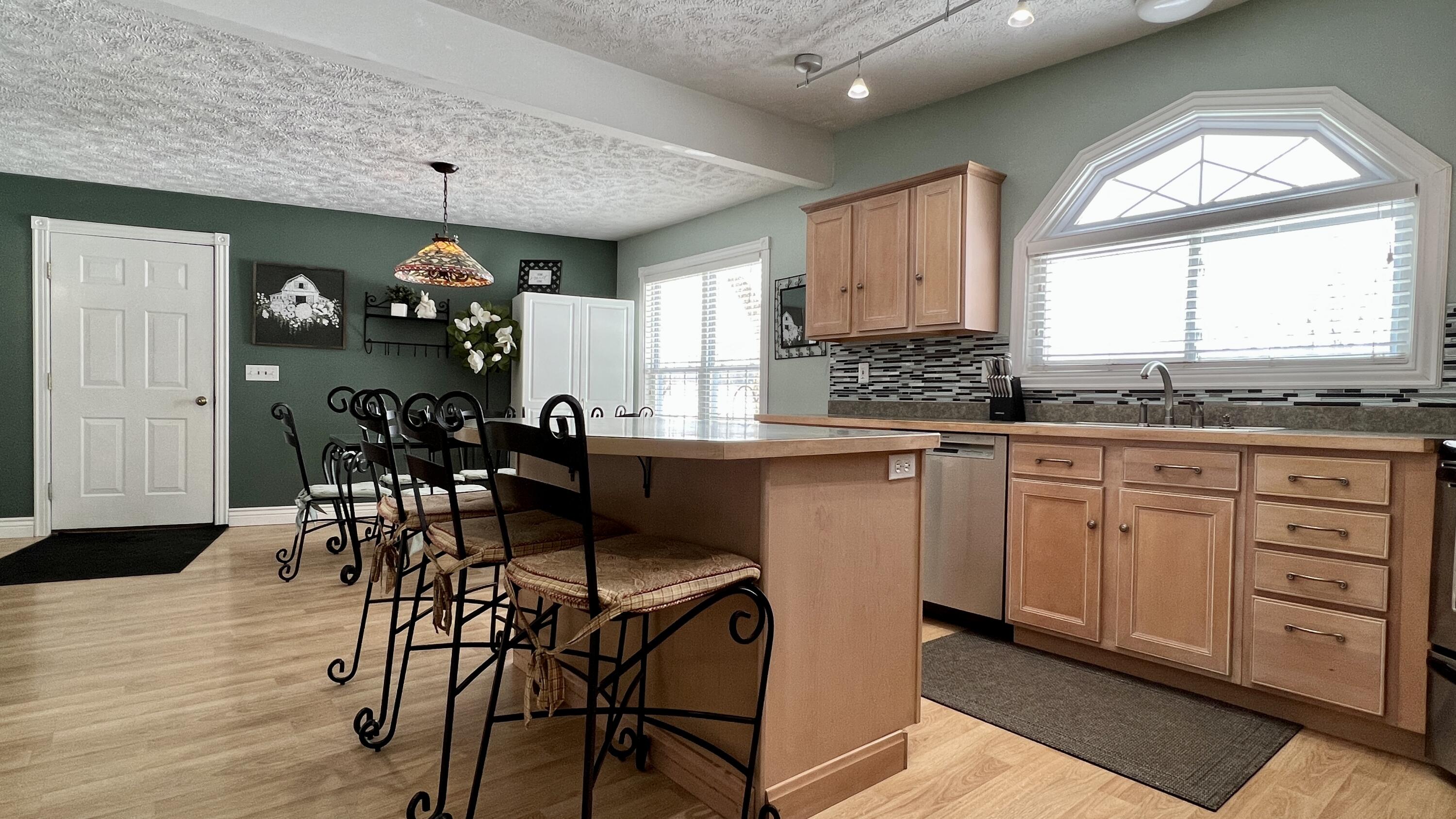8045 South 39 Road Cadillac, MI 49601 - Photo 7 of 52 Greg Bosscher (3)