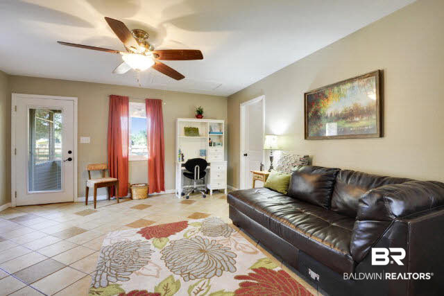 25455 Old Foley Road Elberta, AL 36530 - Photo 10 of 25 Family Room