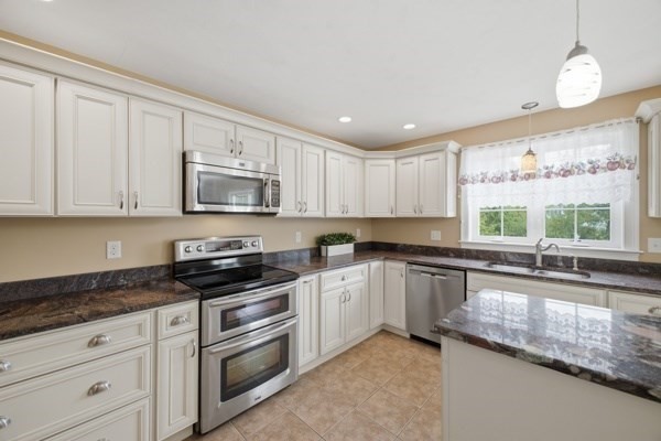 273 Maple Avenue Rutland, MA 01543 - Photo 13 of 42 Gallery Image 13