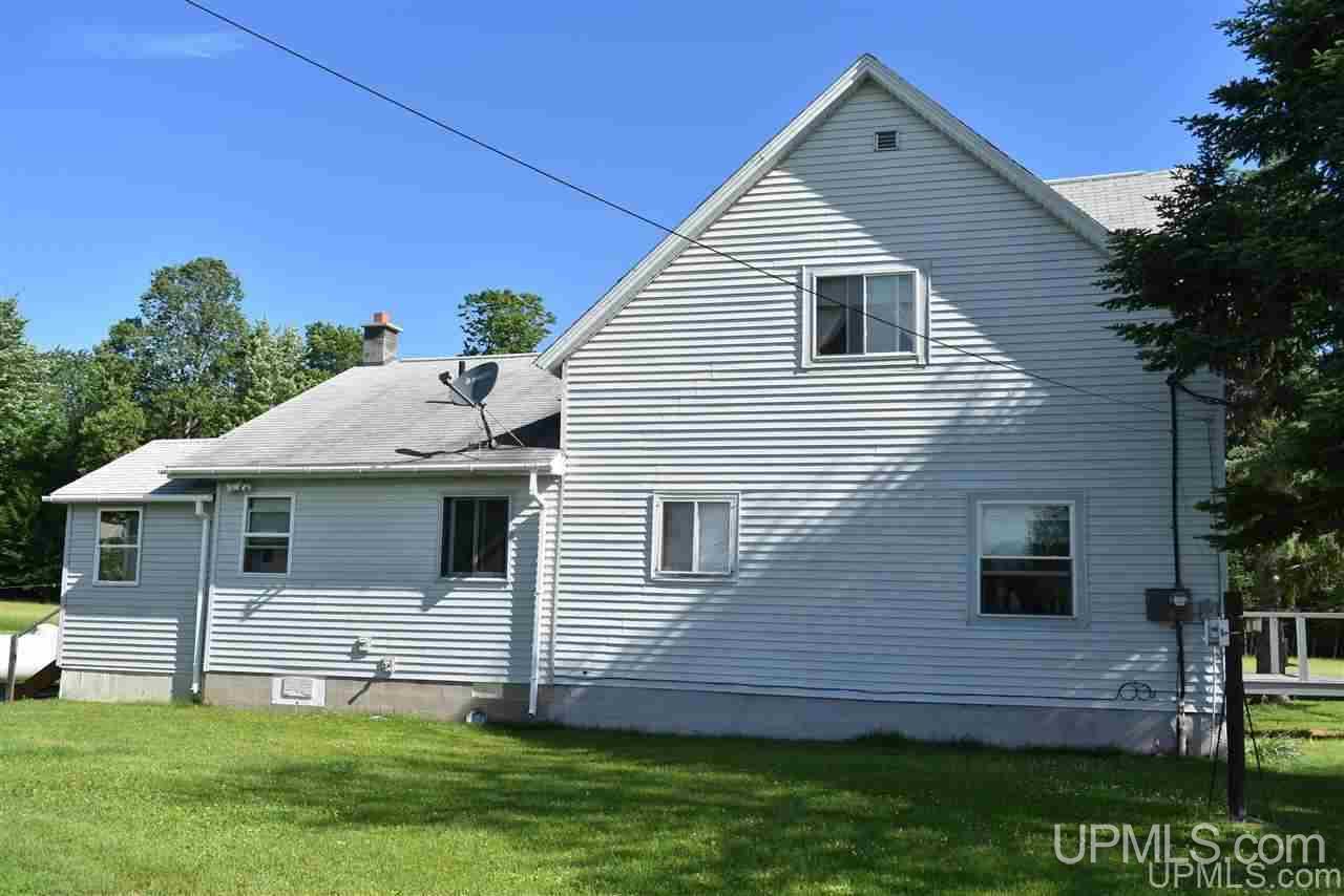 8139 Co Road Nahma, MI 49864 - Photo 2 of 18