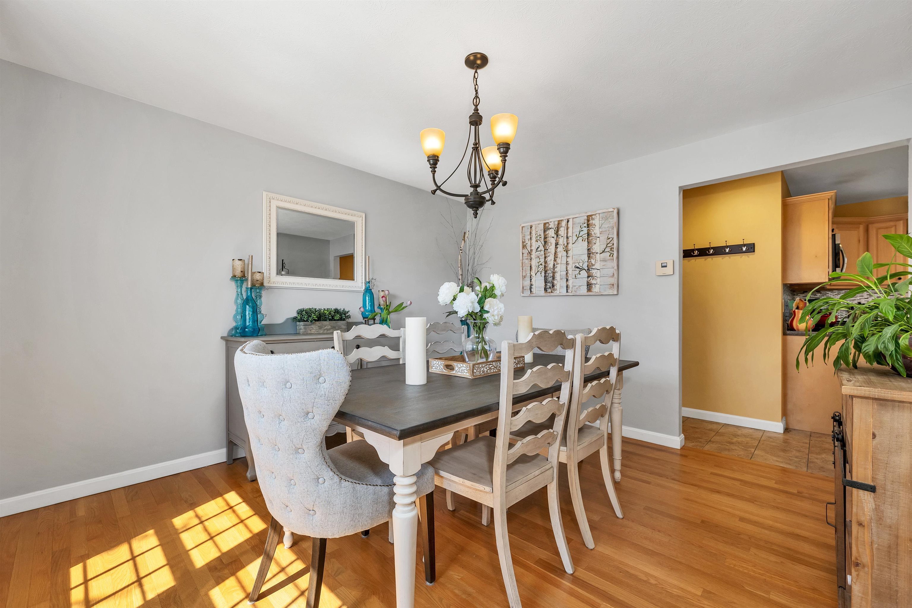 220 Arah Street Manchester, NH 03104 - Photo 21 of 58