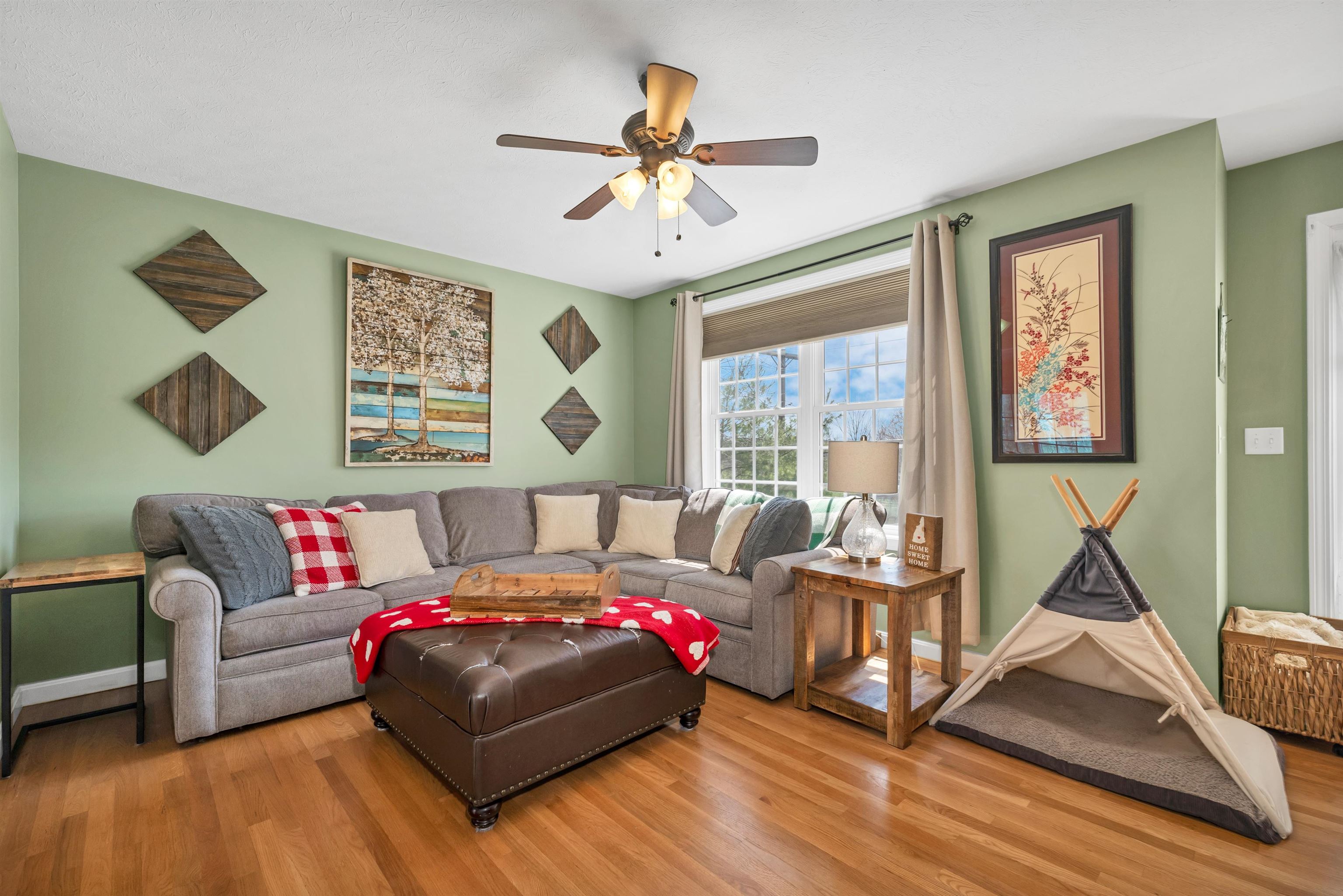 220 Arah Street Manchester, NH 03104 - Photo 25 of 58