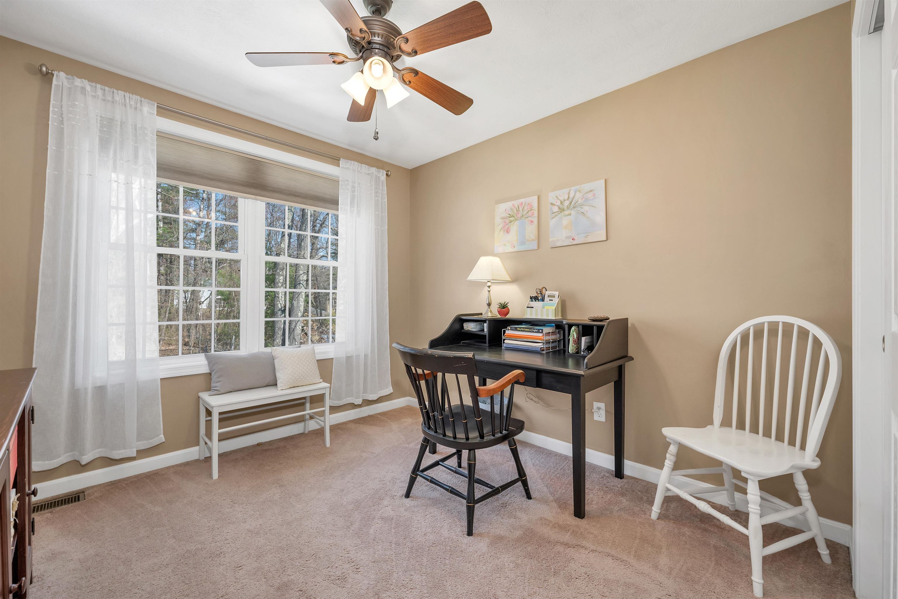 220 Arah Street Manchester, NH 03104 - Photo 37 of 58