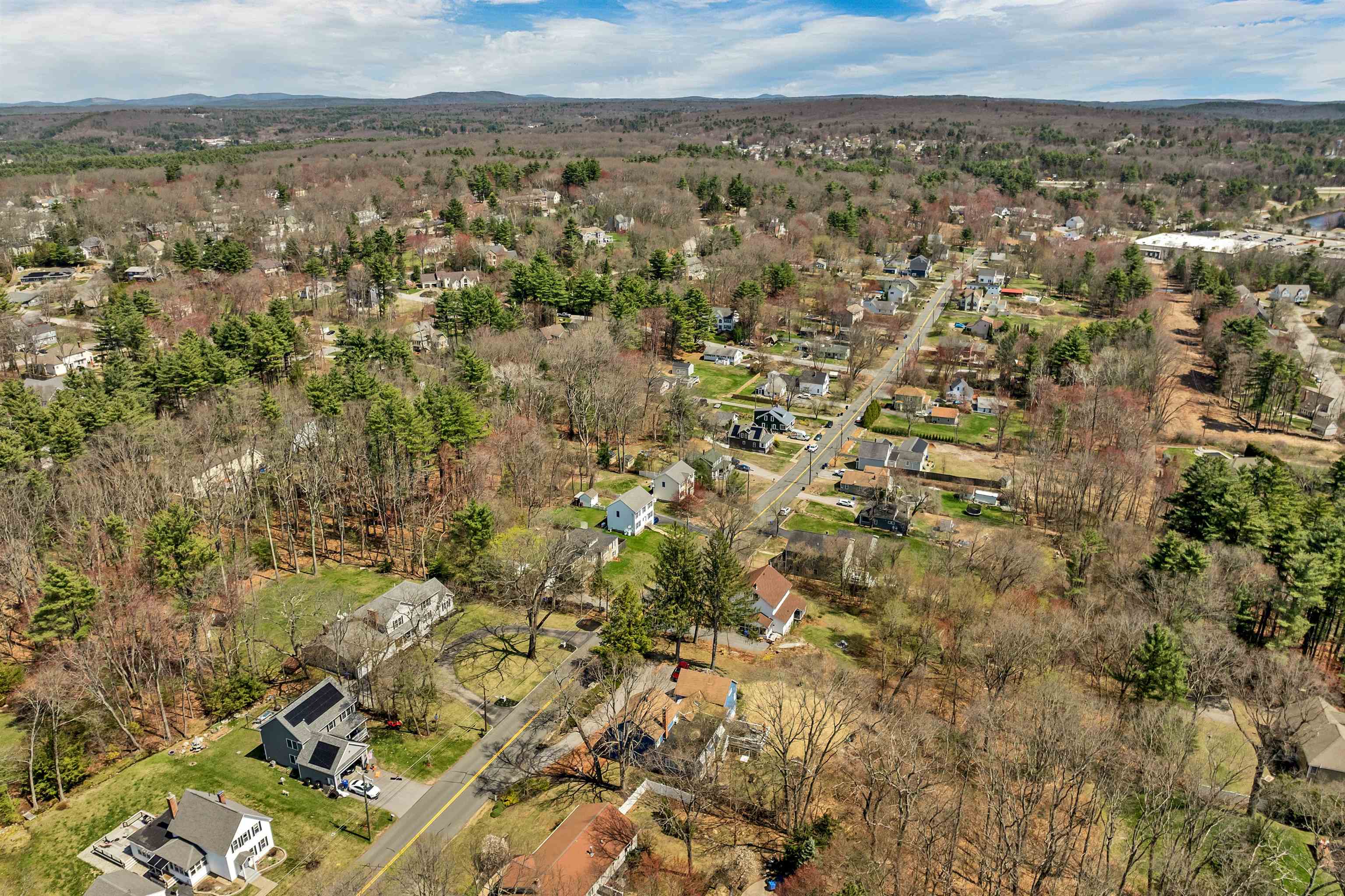 220 Arah Street Manchester, NH 03104 - Photo 46 of 58