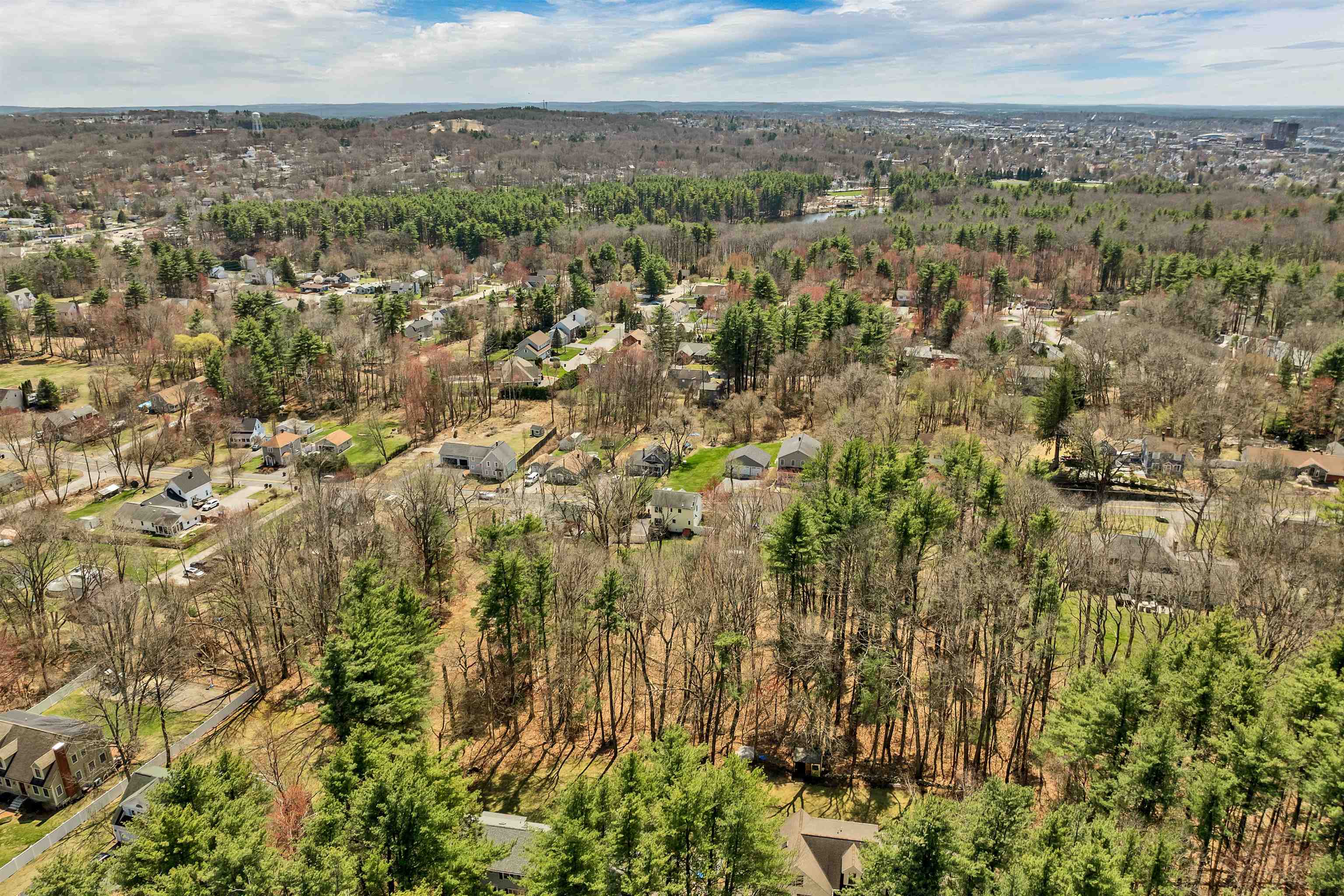 220 Arah Street Manchester, NH 03104 - Photo 48 of 58