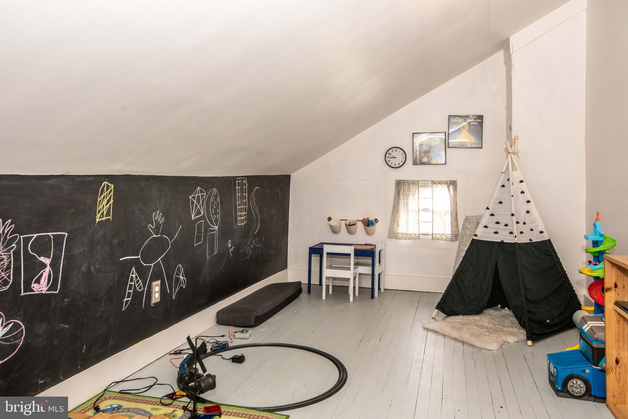 8424 Pembrook Road Philadelphia, PA 19128 - Photo 31 of 36