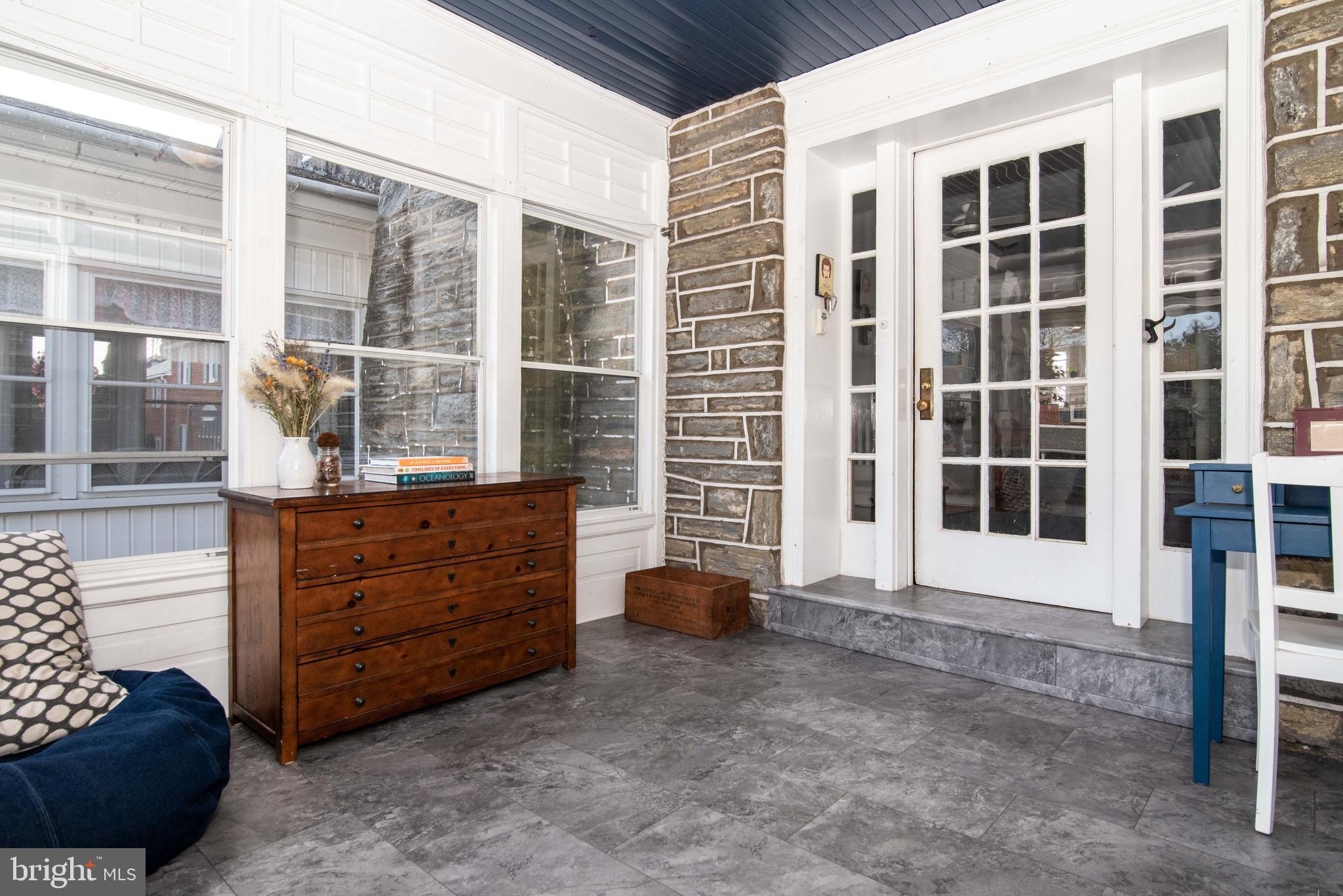 8424 Pembrook Road Philadelphia, PA 19128 - Photo 5 of 36