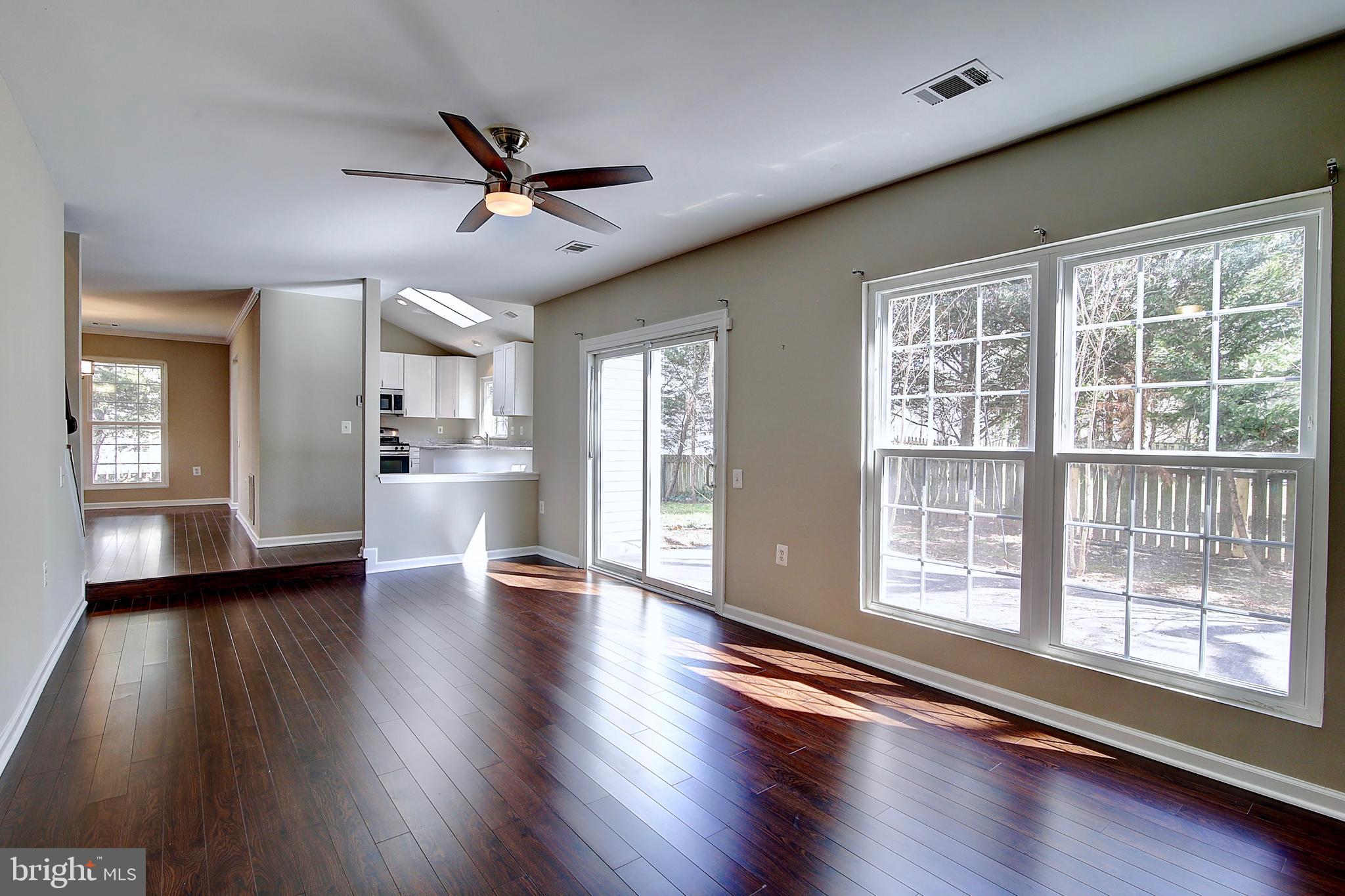 378 Deer Path Avenue Southwest Leesburg, VA 20175 - Photo 18 of 34 Family Room