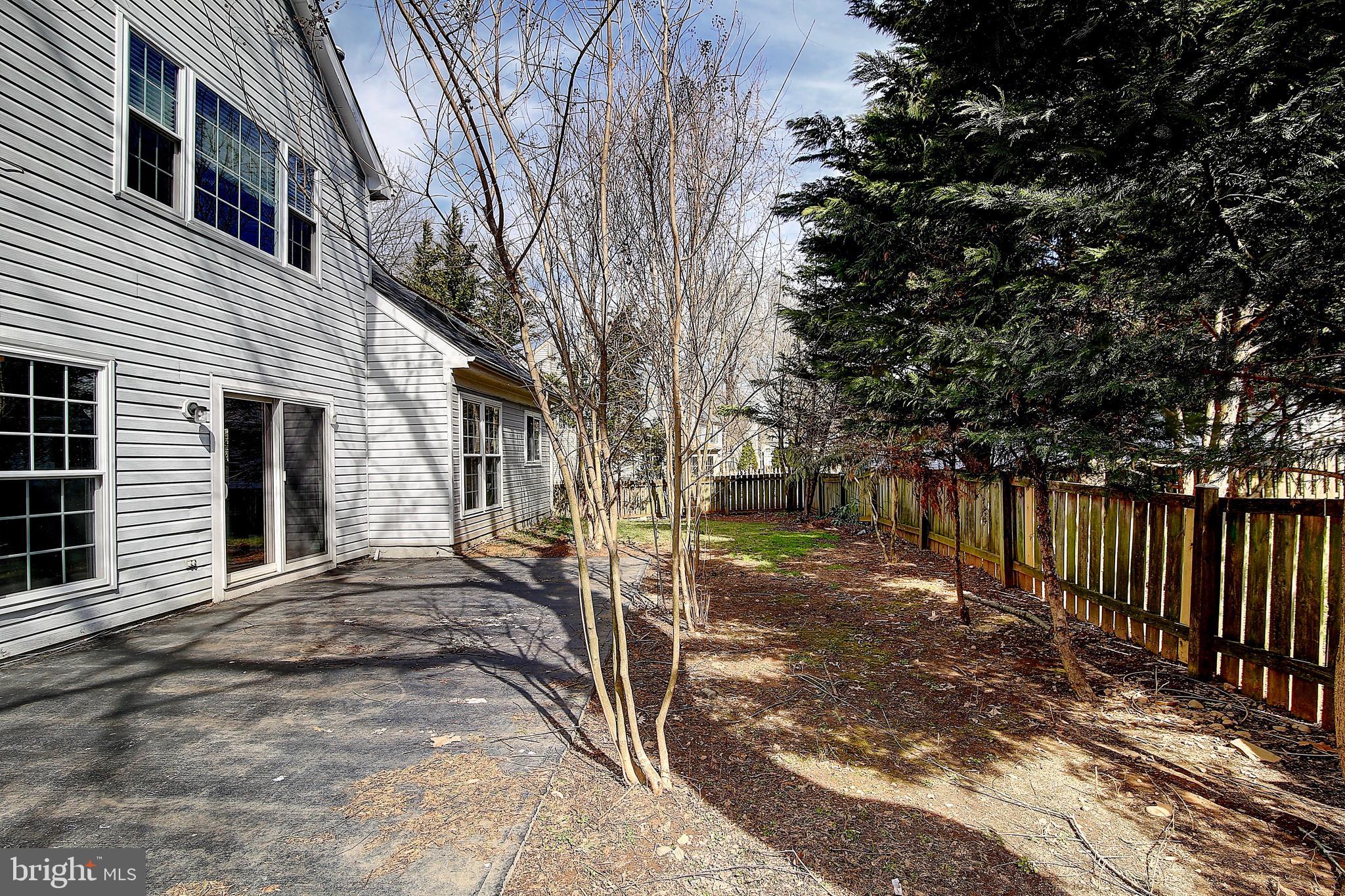 378 Deer Path Avenue Southwest Leesburg, VA 20175 - Photo 32 of 34 Exterior Rear Patio