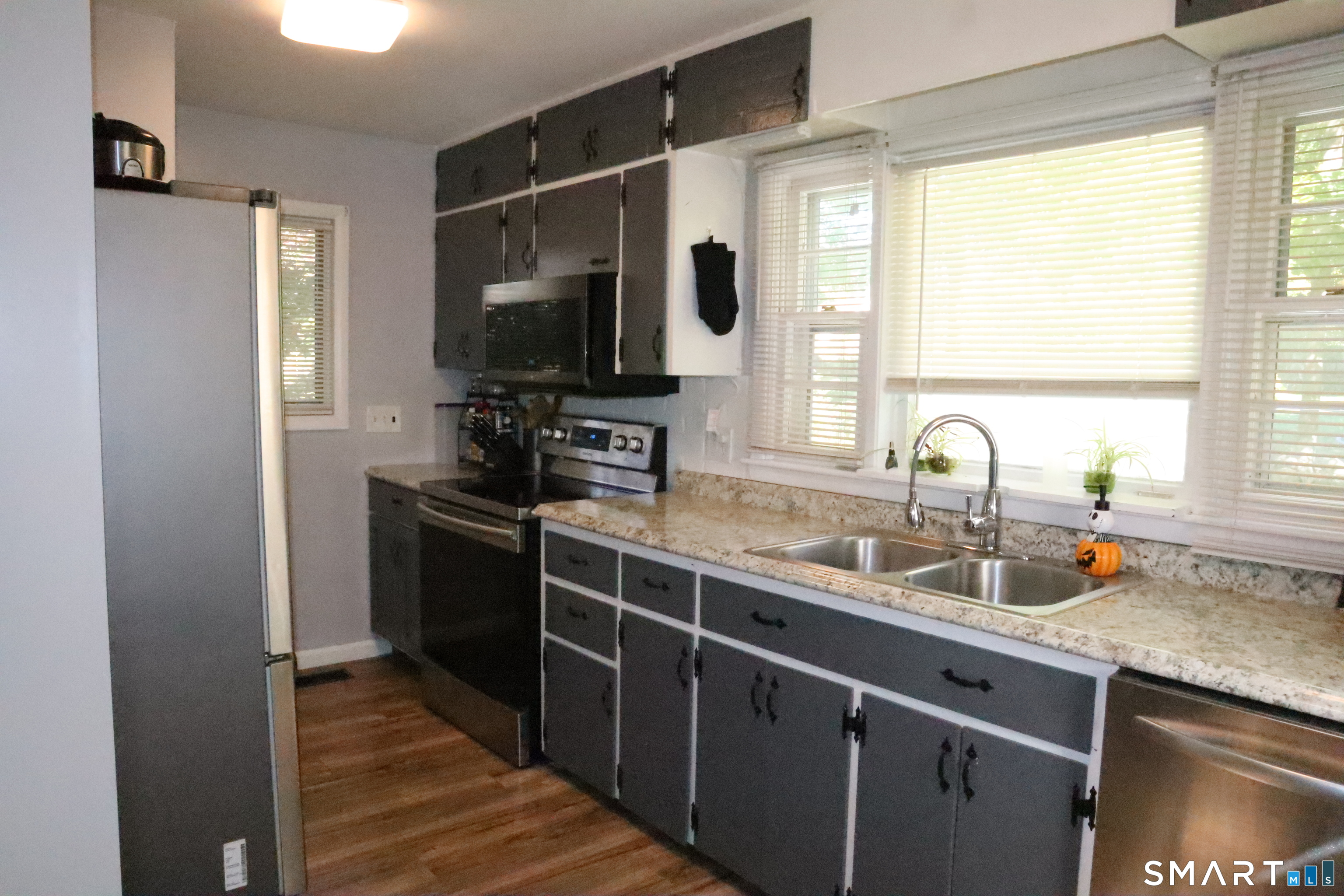 59 Gillotti Road New Fairfield, CT 06812 - Photo 13 of 32 Gallery Image 13