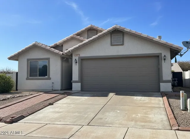$1,925 | 5275 Sonora Street, Sierra Vista, AZ 85635