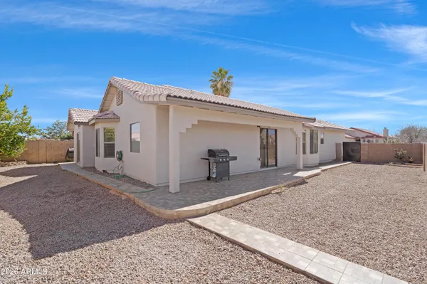 $1,925 | 5275 Sonora Street, Sierra Vista, AZ 85635