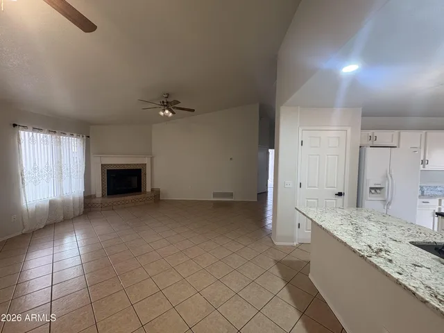 $1,925 | 5275 Sonora Street, Sierra Vista, AZ 85635