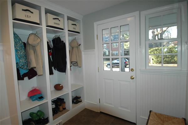 65 Ridge Road Milton, MA 02186 - Photo 8 of 18 Gallery Image 8